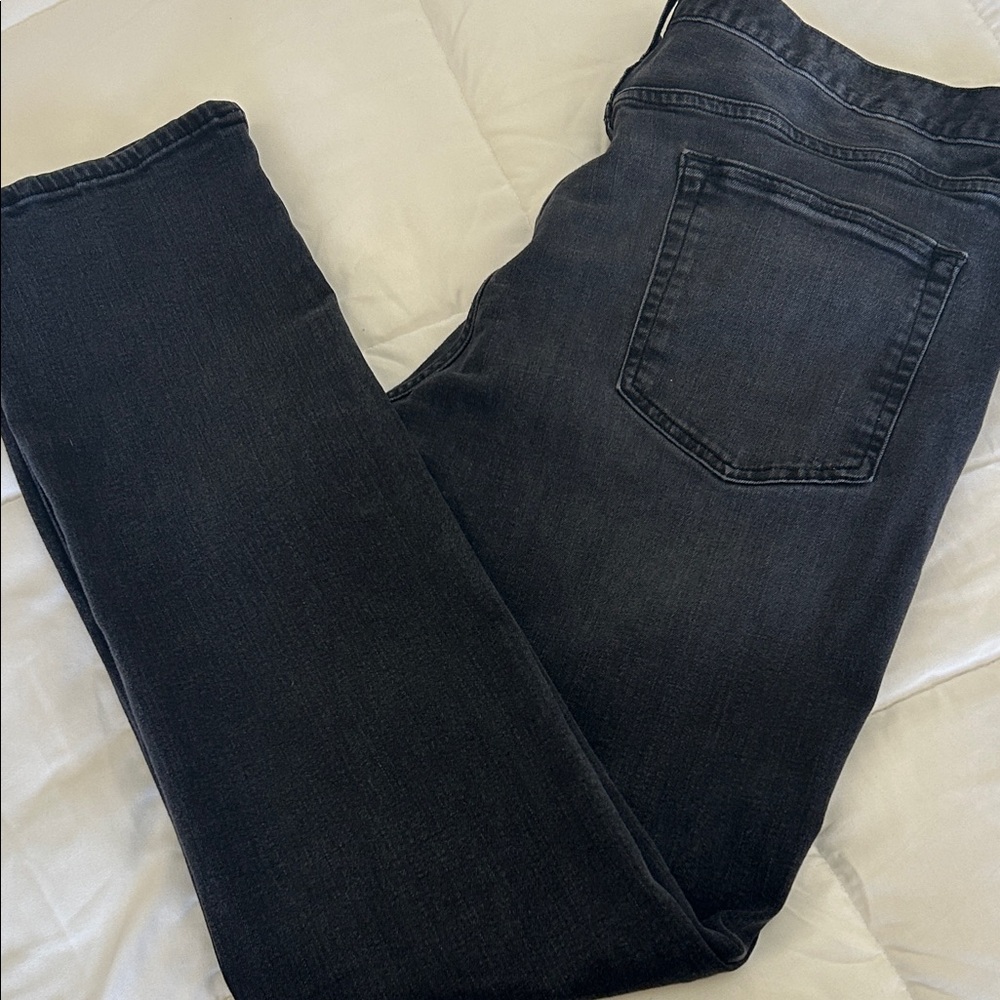 Cremieux Men's Slim Straight Jeans - black
